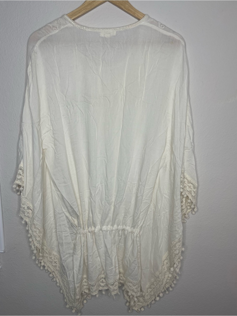 Boho Embroidered Cream Top - Picture 2 of 5
